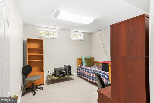 9203 SHAFERS MILL DR, Frederick, MD 21704