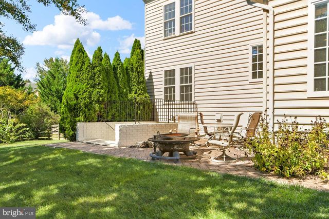 9203 SHAFERS MILL DR, Frederick, MD 21704