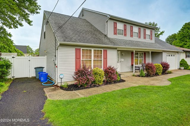 637 Clark Avenue, Union Beach, NJ 07735