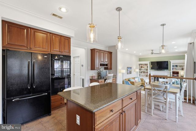 23601 FOUNDERS PL, Damascus, MD 20872