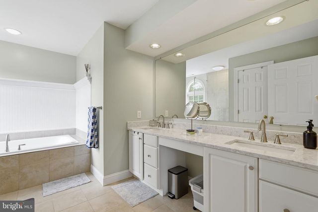 23601 FOUNDERS PL, Damascus, MD 20872