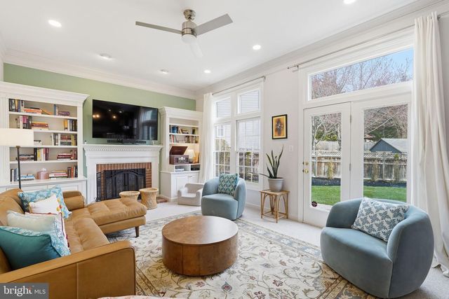 23601 FOUNDERS PL, Damascus, MD 20872