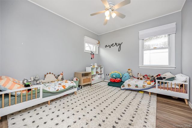 199 Van Buren Street, Massapequa Park, NY 11762