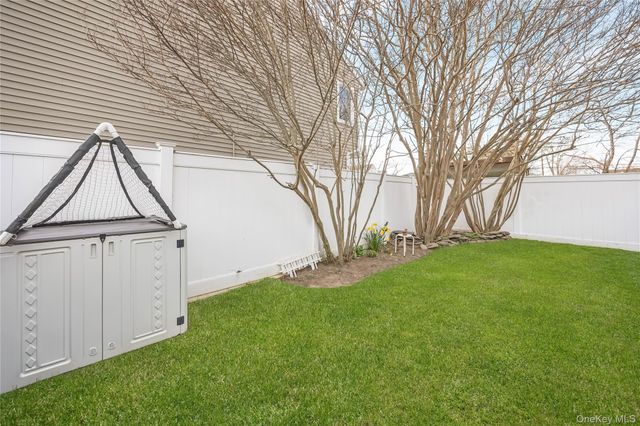 199 Van Buren Street, Massapequa Park, NY 11762