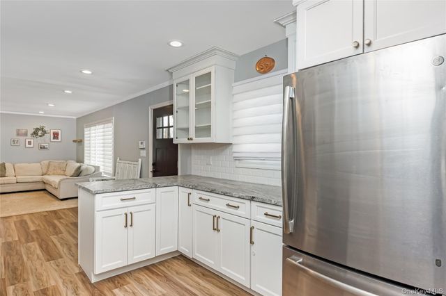 199 Van Buren Street, Massapequa Park, NY 11762