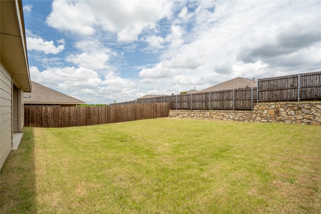 5901 Harvey Gap Lane, Denton, TX 76226