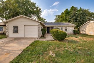 1551 Oakbrook Street, Lancaster, TX 75134