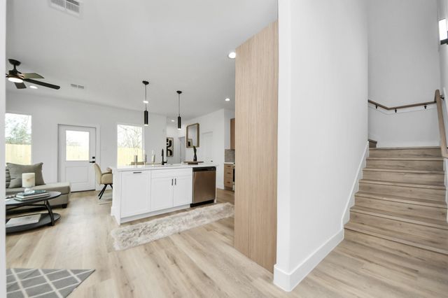 9028 Scott Street, Houston, TX 77051