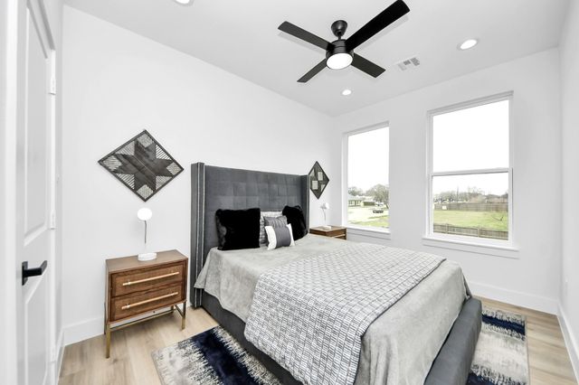 9028 Scott Street, Houston, TX 77051