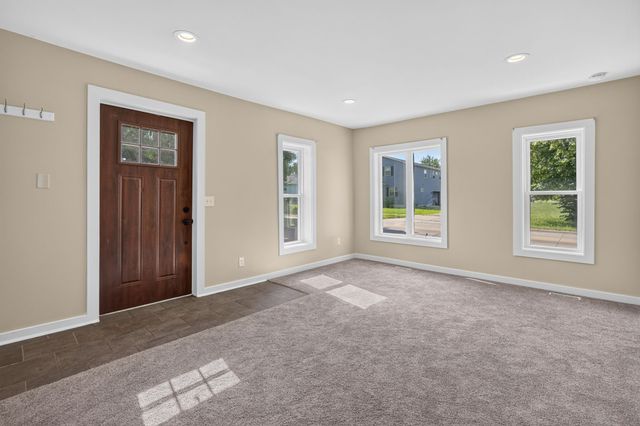 1215 W 3rd Street, Boone, IA 50036