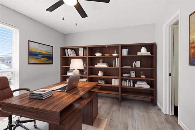 5206 Abercreek Avenue, Friendswood, TX 77546