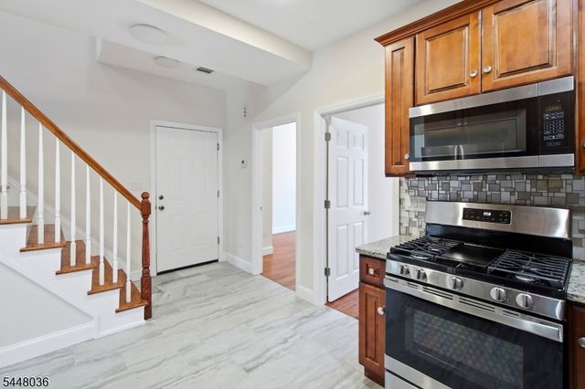 234 Lt Glenn Zamorski Dr, Elizabeth City, NJ 07206