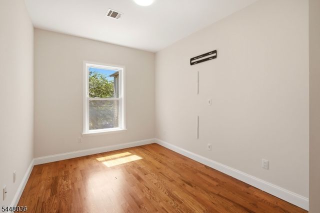 234 Lt Glenn Zamorski Dr, Elizabeth City, NJ 07206