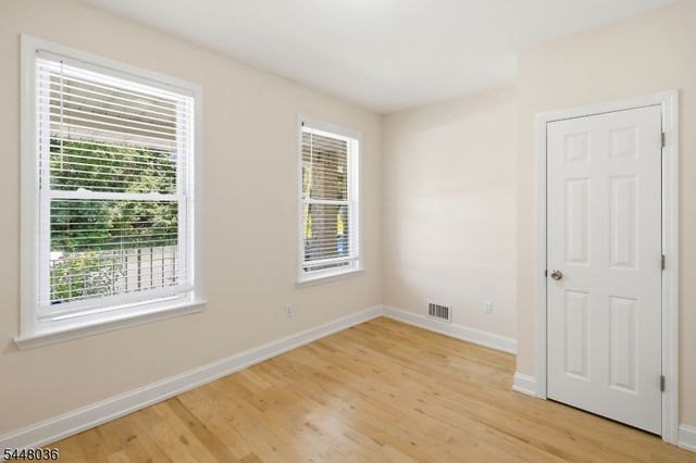 234 Lt Glenn Zamorski Dr, Elizabeth City, NJ 07206