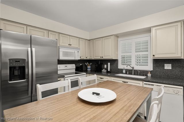 129 Ida Avenue, Lake Placid, FL 33852