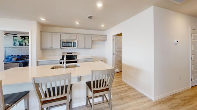 3896 Bricknell Avenue, Chipley, FL 32428