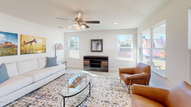 3896 Bricknell Avenue, Chipley, FL 32428