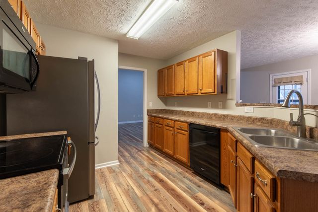 3194 Barretts Ridge Dr, Murfreesboro, TN 37130