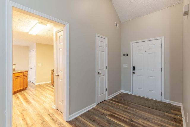 3194 Barretts Ridge Dr, Murfreesboro, TN 37130