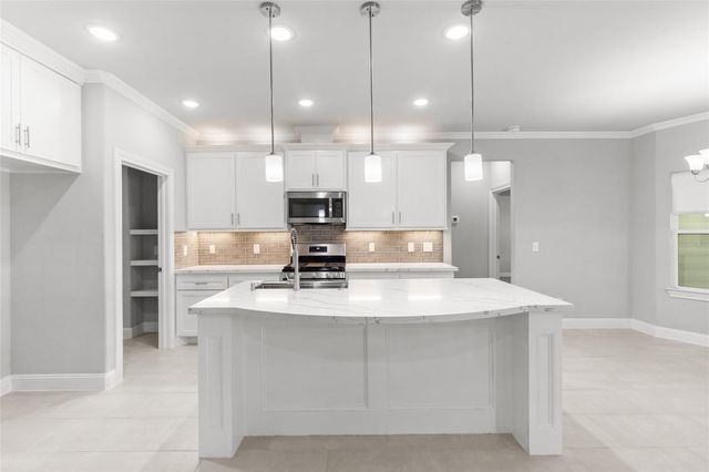 116 Augusta Drive, Huntsville, TX 77340