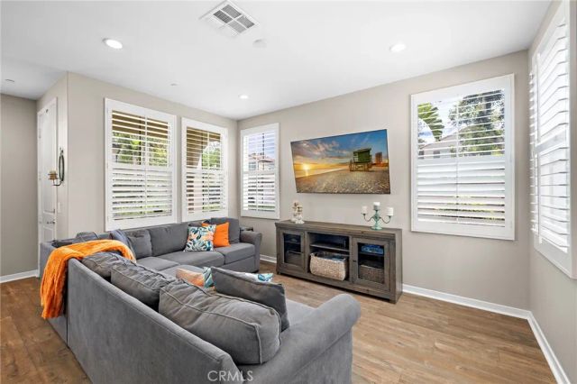 124 Wild Rose, Lake Forest, CA 92630