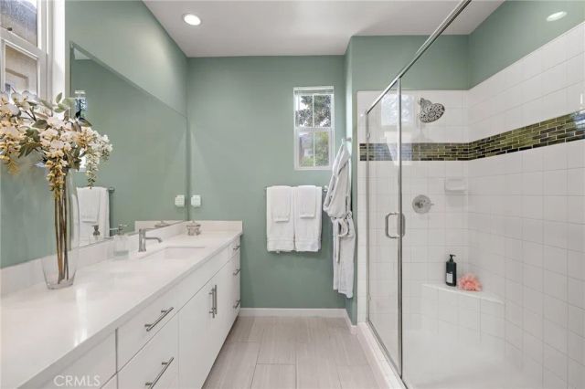 124 Wild Rose, Lake Forest, CA 92630