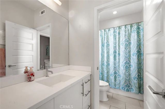 124 Wild Rose, Lake Forest, CA 92630