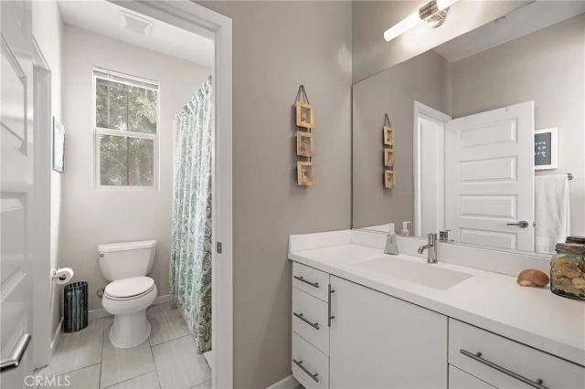 124 Wild Rose, Lake Forest, CA 92630