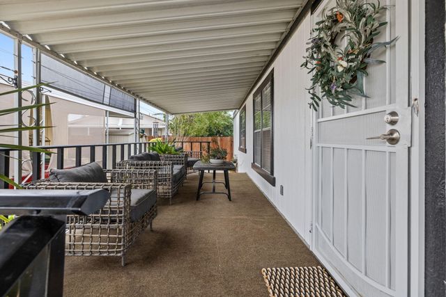 2459 N Oaks Street 37, Tulare, CA 93274