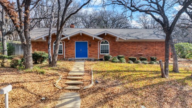 3801 Halifax Court, Arlington, TX 76013