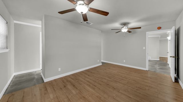 3801 Halifax Court, Arlington, TX 76013