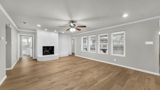 3801 Halifax Court, Arlington, TX 76013