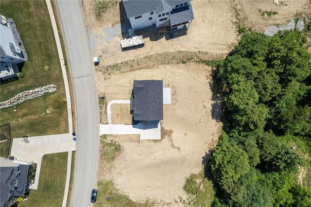 1621 Windsor Road, North Huntingdon, PA 15642