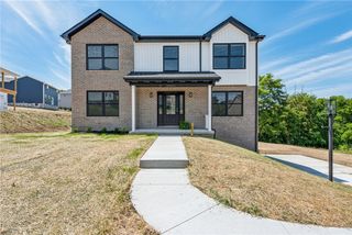 1621 Windsor Road, North Huntingdon, PA 15642