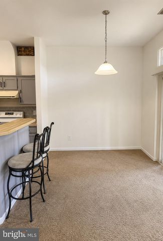 203 W PARK DR, Stafford, VA 22554