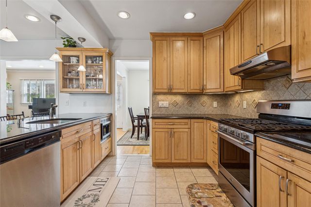 90 Joyce Road, Eastchester, NY 10709