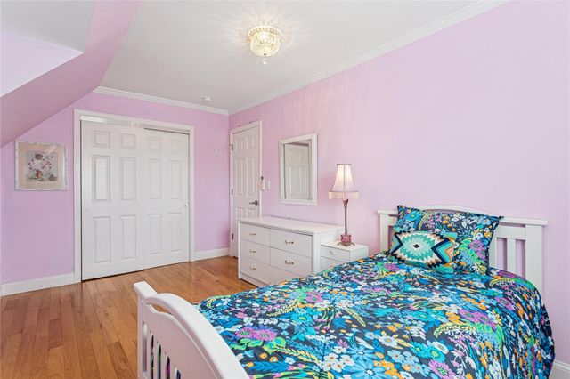 90 Joyce Road, Eastchester, NY 10709