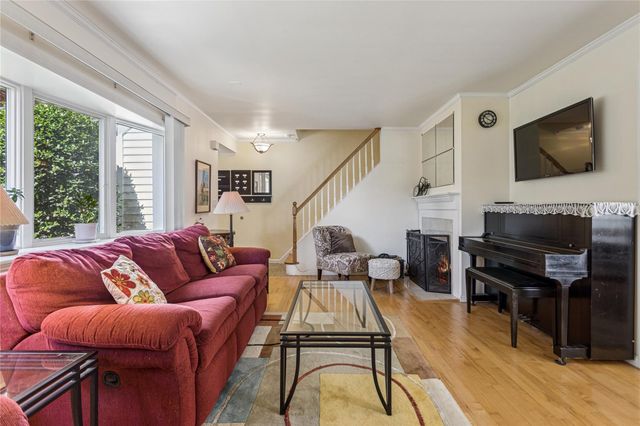 90 Joyce Road, Eastchester, NY 10709