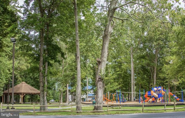 5 FALCON BRIDGE RD, Ocean Pines, MD 21811