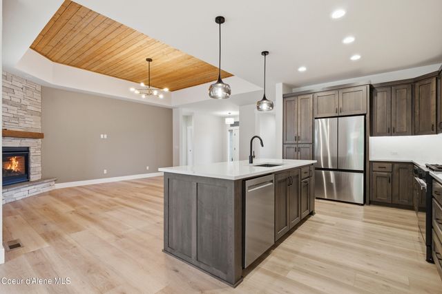 9365 N. Secretariat LN, Hayden, ID 83835