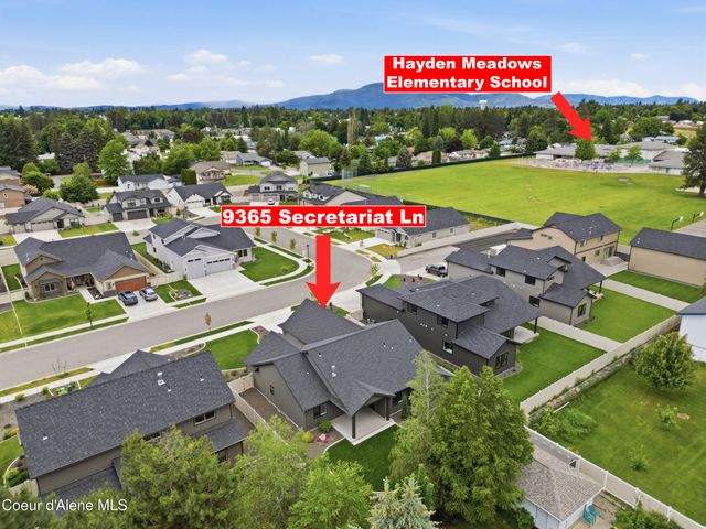 9365 N. Secretariat LN, Hayden, ID 83835