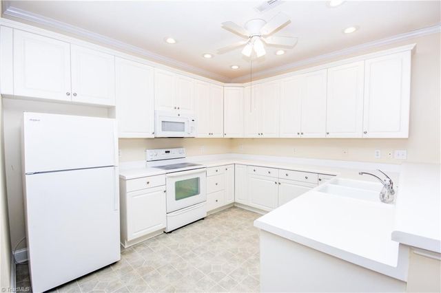 1365 Royalty Circle, Statesville, NC 28625