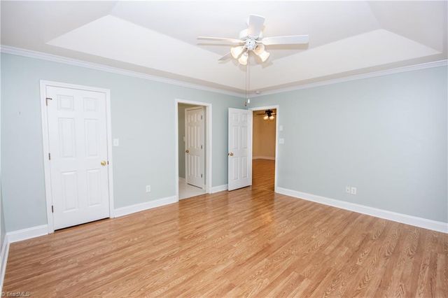 1365 Royalty Circle, Statesville, NC 28625