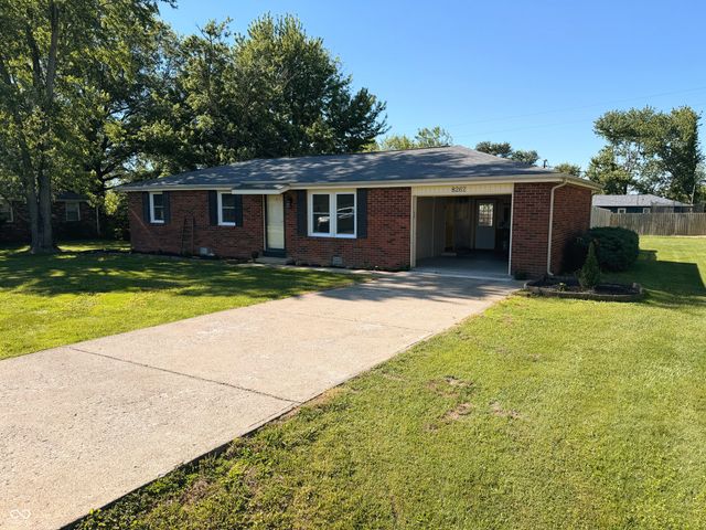8262 E Rockwood Street, Columbus, IN 47203
