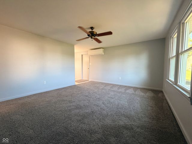 8262 E Rockwood Street, Columbus, IN 47203