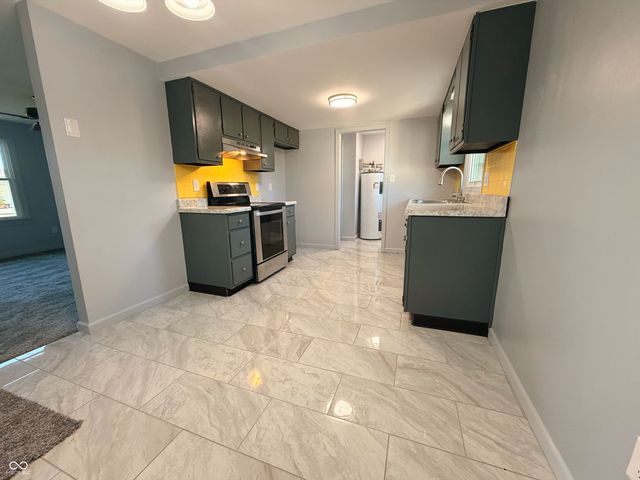 8262 E Rockwood Street, Columbus, IN 47203