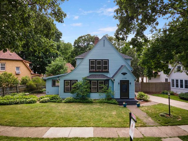 1176 Columbus Circle, Janesville, WI 53545