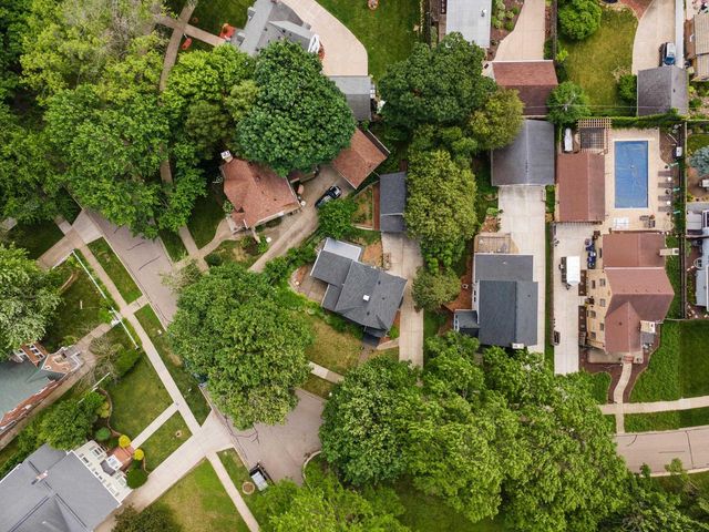 1176 Columbus Circle, Janesville, WI 53545