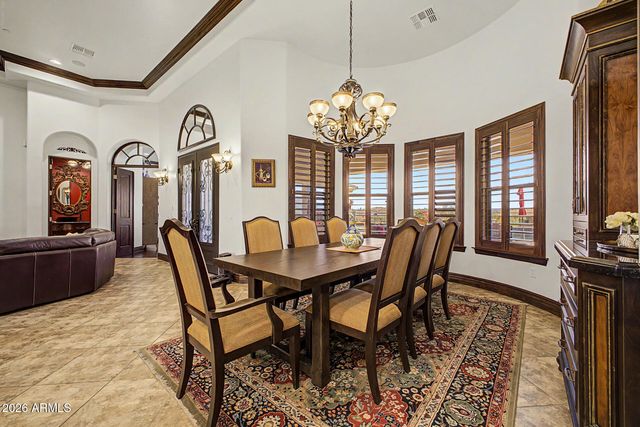 9817 E WINTER SUN Drive, Scottsdale, AZ 85262