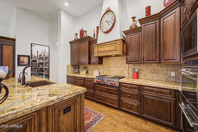 9817 E WINTER SUN Drive, Scottsdale, AZ 85262